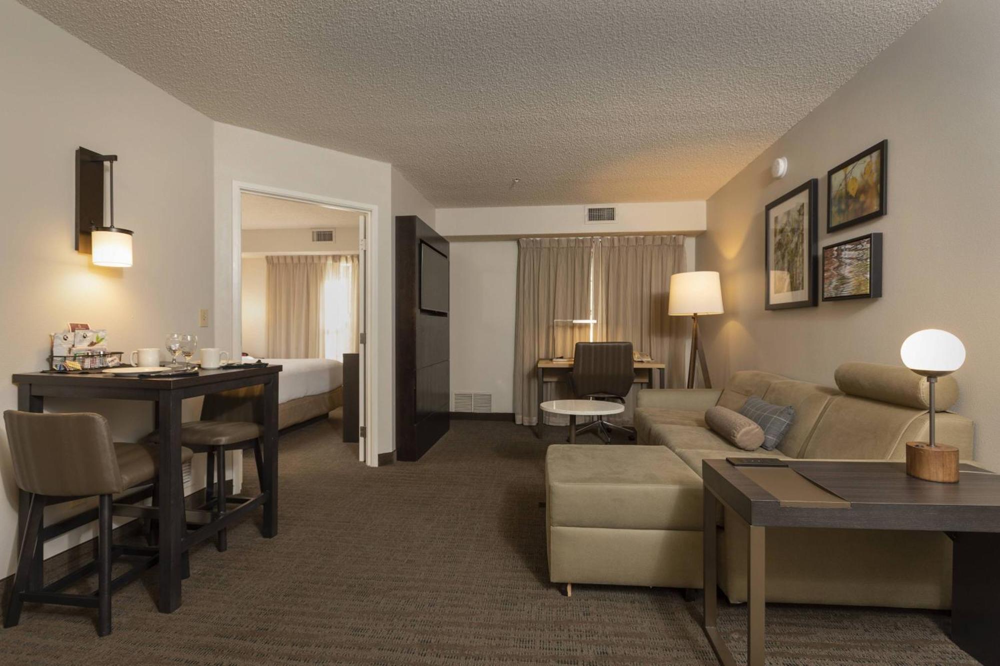 Hotel Downtown