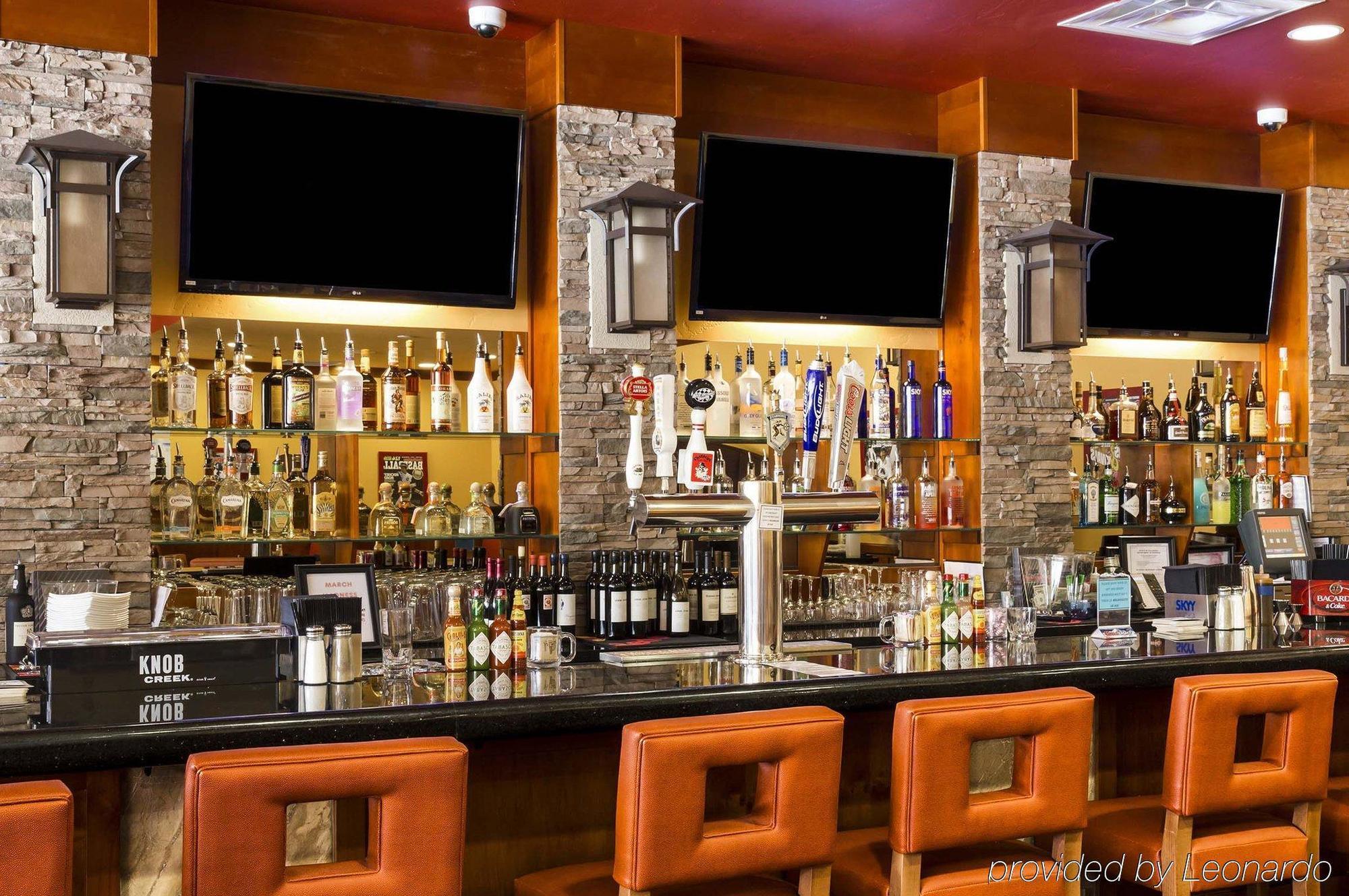 Hotel Downtown 3*