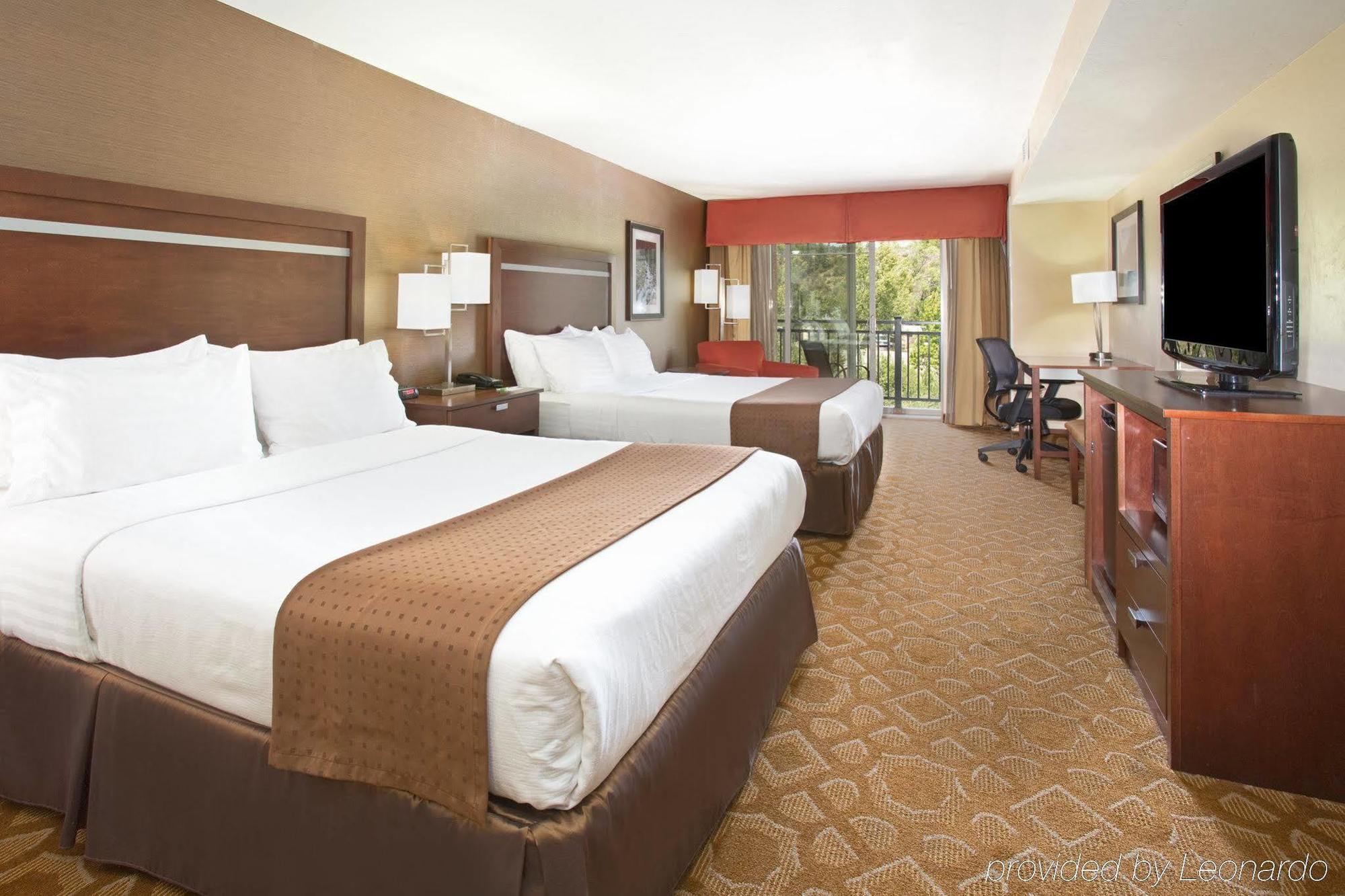 Downtown Hotel